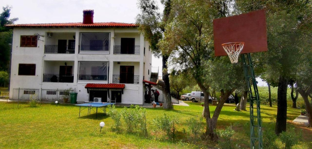 Golden Summer Apartment Néa Fókaia Екстериор снимка